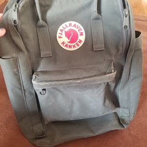 Fjallraven Kanken 15 Inch Laptop Backpack Graphite